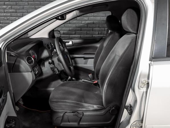 Ford Focus II с пробегом 2007 года, цена 380 000 рублей, 252588 км, седан, Автокод Объявления