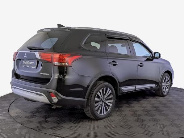 Mitsubishi Outlander III Рестайлинг 3 с пробегом 2019 года, цена 2 100 000 рублей, 135681 км, внедорожник, Автокод Объявления