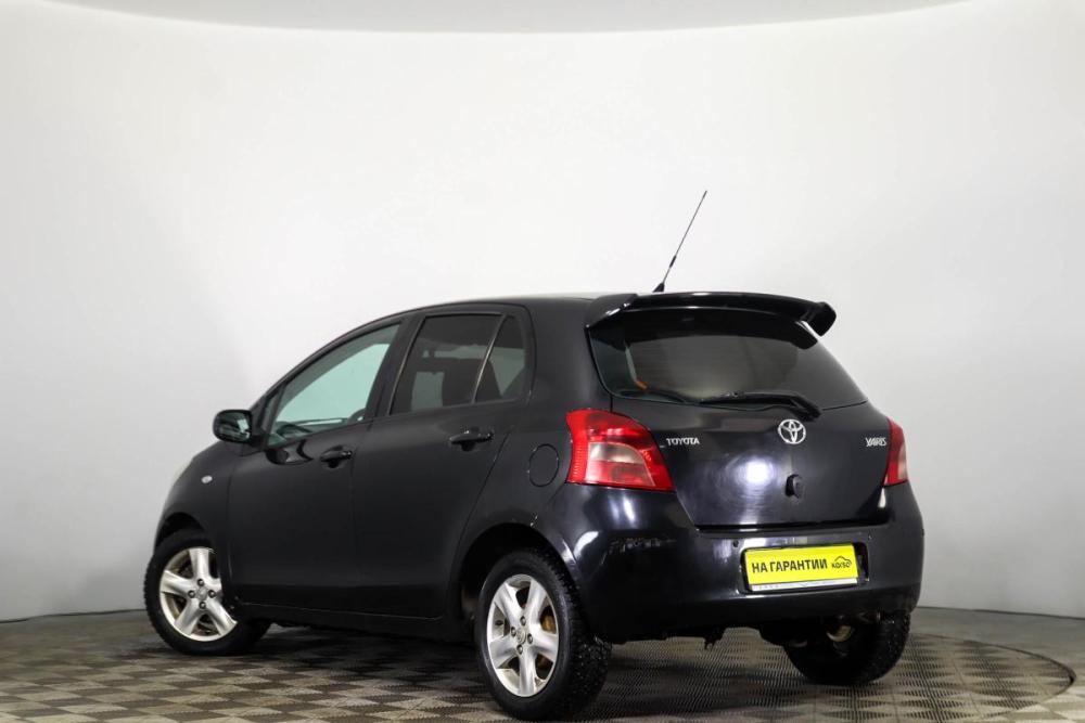 Toyota Yaris II Пермь  - изображение 7