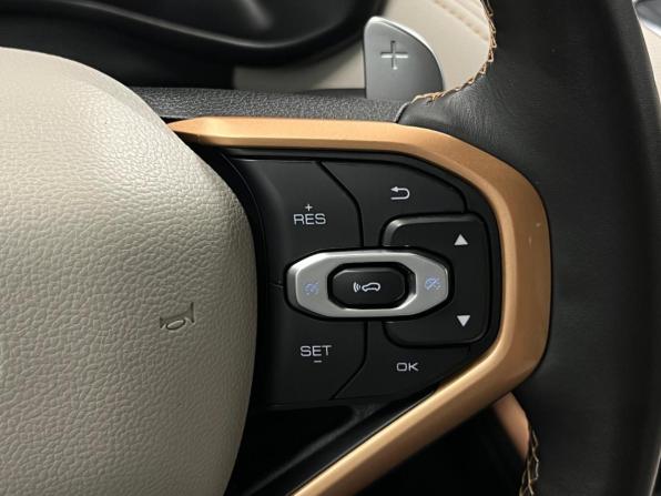 Haval Jolion I с пробегом 2023 года, цена 1 868 000 рублей, 25972 км, внедорожник, Автокод Объявления