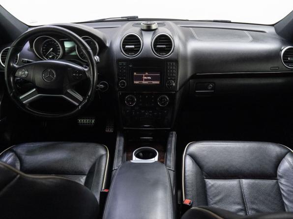 Mercedes-Benz M-Класс II (W164) Рестайлинг с пробегом 2011 года, цена 1 999 000 рублей, 184956 км, внедорожник, Автокод Объявления