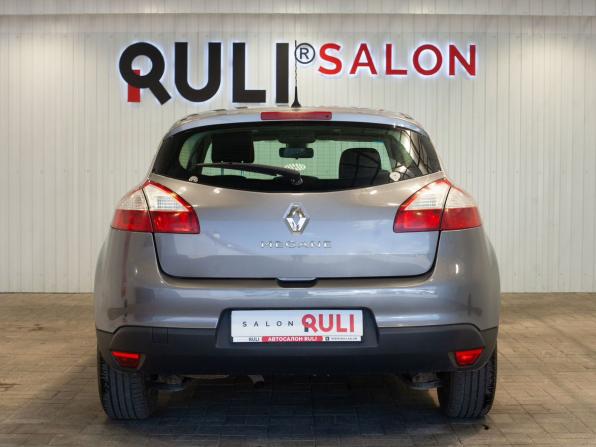 Renault Megane III Рестайлинг с пробегом 2013 года, цена 905 000 рублей, 159390 км, хэтчбек, Автокод Объявления