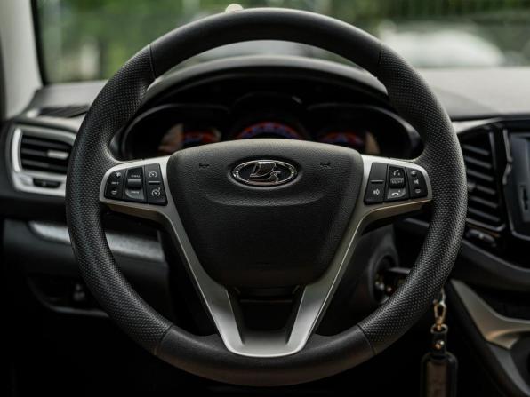 Lada (ВАЗ) Vesta I с пробегом 2019 года, цена 1 017 000 рублей, 101173 км, универсал, Автокод Объявления