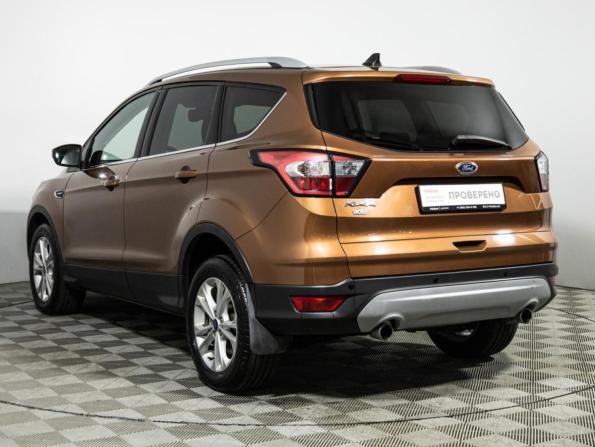 Ford Kuga II Рестайлинг с пробегом 2017 года, цена 1 719 700 рублей, 111209 км, внедорожник, Автокод Объявления