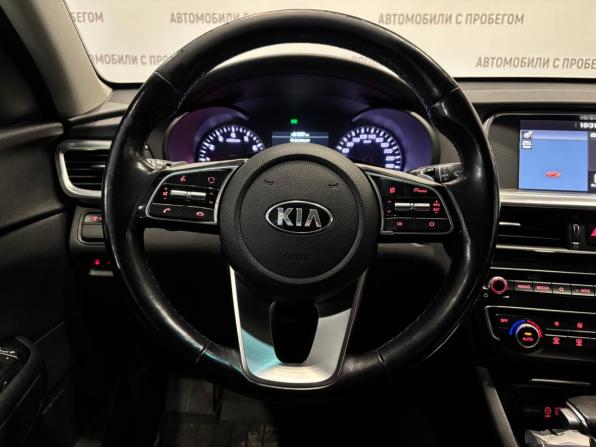 Kia Optima IV Рестайлинг с пробегом 2018 года, цена 1 429 000 рублей, 182000 км, седан, Автокод Объявления