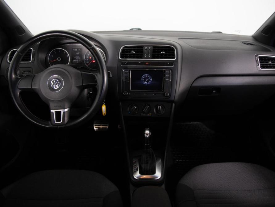 Volkswagen Polo V Санкт-Петербург  - изображение 9