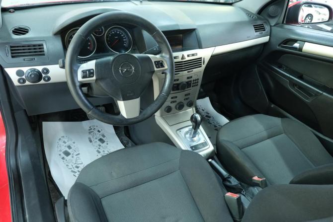 Opel Astra H Рестайлинг с пробегом 2007 года, цена 569 000 рублей, 240000 км, хэтчбек, Автокод Объявления