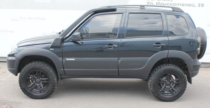 Chevrolet Niva I Рестайлинг с пробегом 2015 года, цена 590 000 рублей, 141405 км, внедорожник, Автокод Объявления