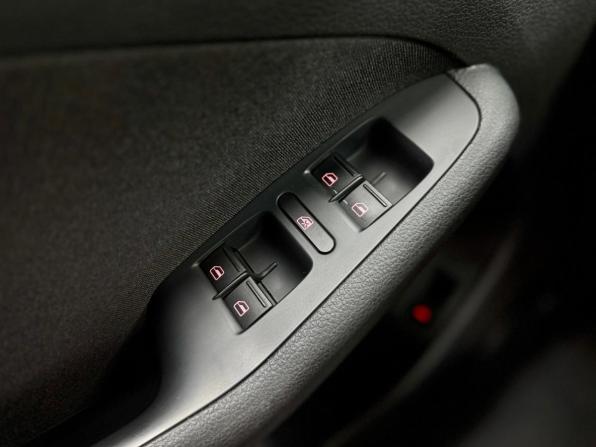 Volkswagen Jetta VI Рестайлинг с пробегом 2016 года, цена 1 450 000 рублей, 134000 км, седан, Автокод Объявления