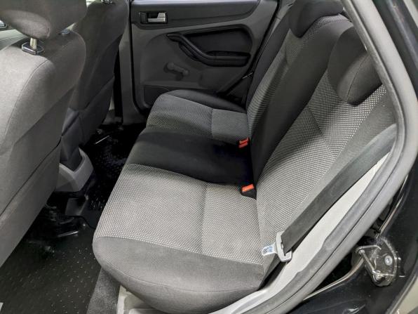 Ford Focus II Рестайлинг с пробегом 2010 года, цена 590 000 рублей, 199500 км, седан, Автокод Объявления
