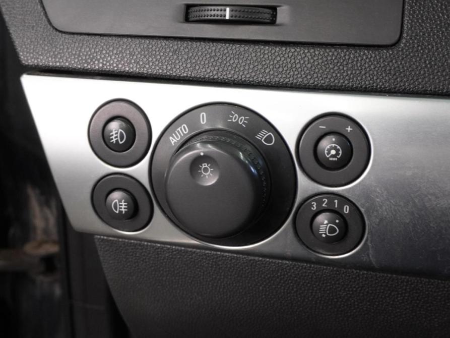 Opel Astra H Рестайлинг Воронеж  - изображение 16