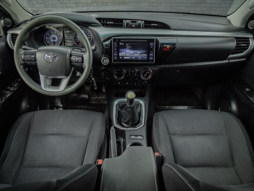 Toyota Hilux VIII Тюмень  - изображение 12