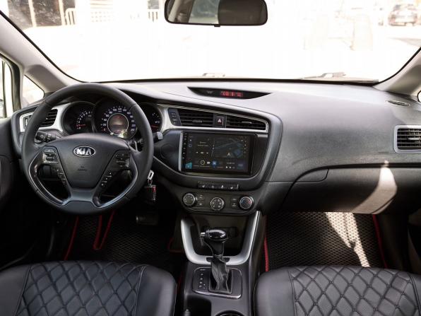 Kia Ceed II Рестайлинг с пробегом 2016 года, цена 1 390 000 рублей, 157807 км, хэтчбек, Автокод Объявления