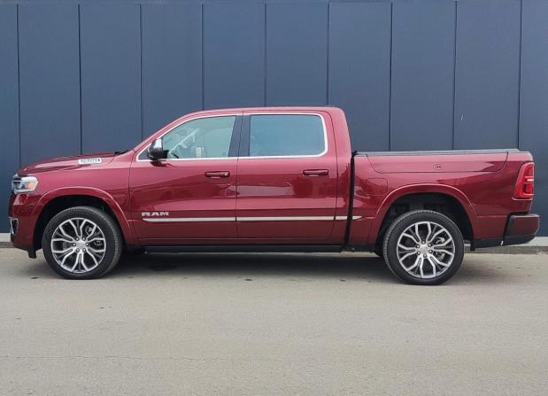Ram 1500 V Рестайлинг с пробегом 2025 года, цена 11 490 000 рублей, 1 км, пикап, Автокод Объявления