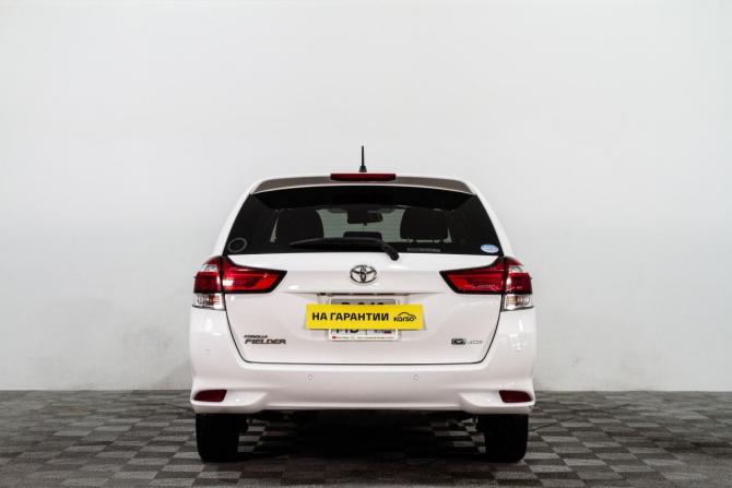Toyota Corolla XI (E160 E170) Рестайлинг 2 с пробегом 2018 года, цена 1 719 000 рублей, 144500 км, универсал, Автокод Объявления