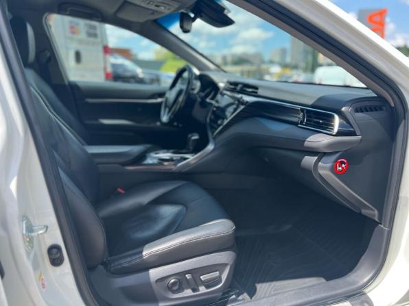Toyota Camry VIII (XV70) с пробегом 2018 года, цена 2 600 000 рублей, 124009 км, седан, Автокод Объявления
