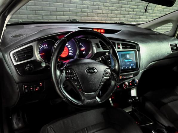 Kia Ceed II с пробегом 2013 года, цена 1 200 000 рублей, 190508 км, хэтчбек, Автокод Объявления