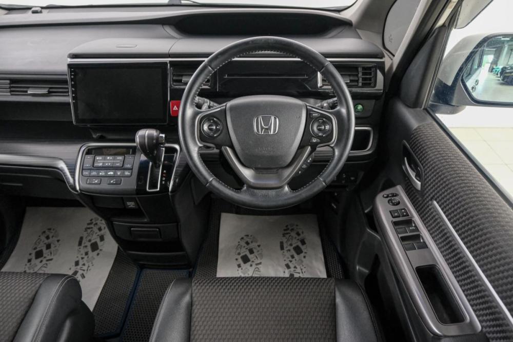 Honda Stepwgn V Красноярск  - изображение 15