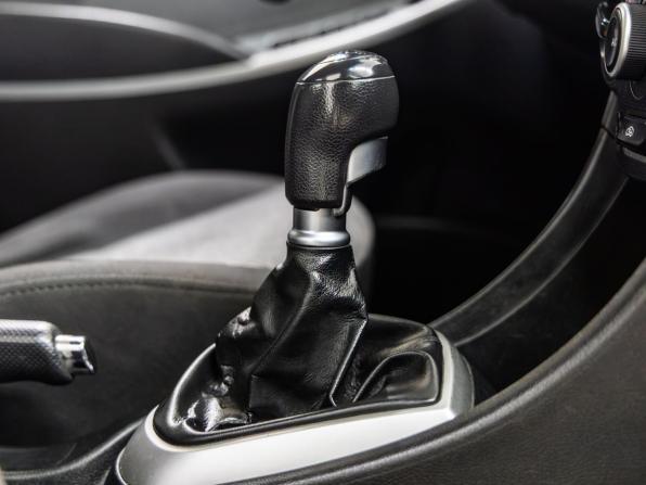 Hyundai Solaris I с пробегом 2013 года, цена 587 000 рублей, 279954 км, седан, Автокод Объявления