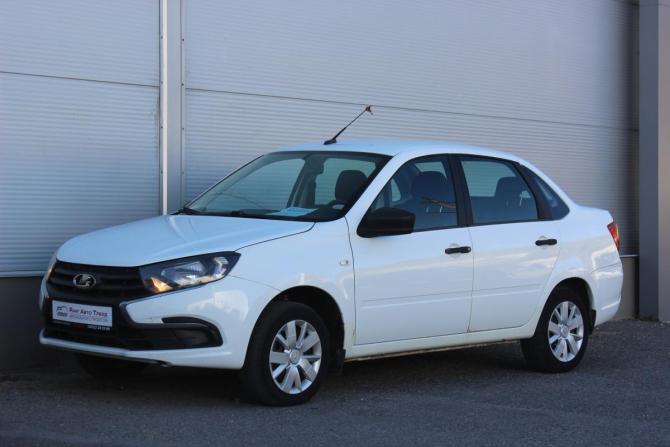 Lada (ВАЗ) Granta I Рестайлинг с пробегом 2018 года, цена 399 000 рублей, 268526 км, седан, Автокод Объявления