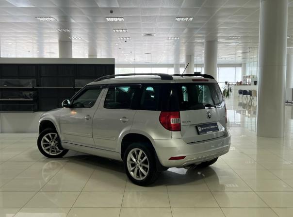 Skoda Yeti I Рестайлинг с пробегом 2014 года, цена 1 349 000 рублей, 118000 км, внедорожник, Автокод Объявления