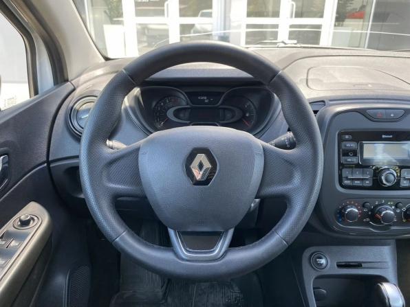 Renault Kaptur I с пробегом 2017 года, цена 985 000 рублей, 153000 км, внедорожник, Автокод Объявления