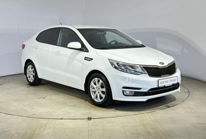 Kia Rio III Рестайлинг с пробегом 2016 года, цена 850 000 рублей, 230679 км, седан, Автокод Объявления