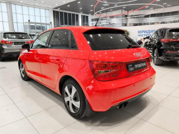 Audi A1 I (8X) с пробегом 2012 года, цена 1 270 000 рублей, 106731 км, хэтчбек, Автокод Объявления