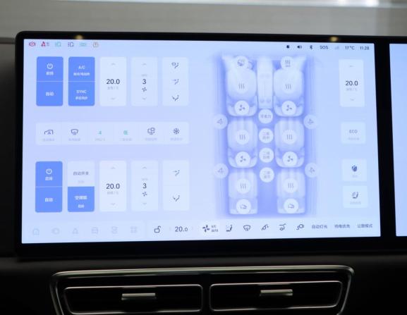 Li Auto (Lixiang) L9 I Рестайлинг с пробегом 2024 года, цена 7 375 000 рублей, 56300 км, внедорожник, Автокод Объявления