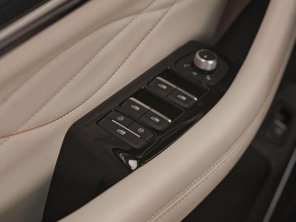 Geely Monjaro I с пробегом 2023 года, цена 3 049 000 рублей, 51400 км, внедорожник, Автокод Объявления