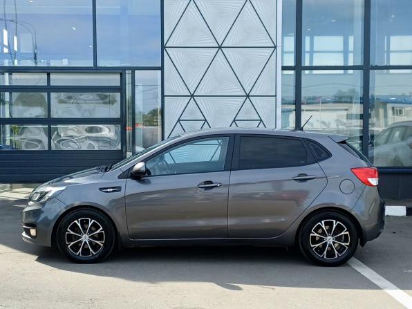 Kia Rio III Рестайлинг с пробегом 2015 года, цена 1 139 000 рублей, 120627 км, хэтчбек, Автокод Объявления