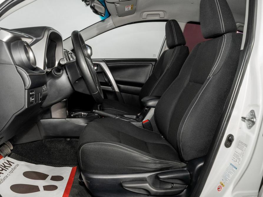 Toyota RAV4 IV (XA40) Рестайлинг Иркутск  - изображение 6