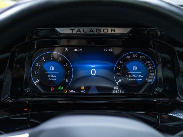 Volkswagen Talagon I с пробегом 2022 года, цена 4 549 900 рублей, 23688 км, внедорожник, Автокод Объявления