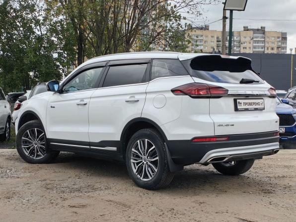 Geely Atlas Pro с пробегом 2023 года, цена 2 169 000 рублей, 45600 км, внедорожник, Автокод Объявления