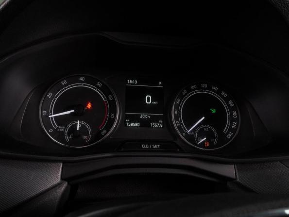 Skoda Rapid II с пробегом 2021 года, цена 1 398 000 рублей, 159580 км, лифтбек, Автокод Объявления
