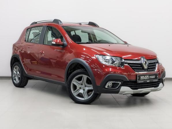 Renault Sandero II Рестайлинг с пробегом 2021 года, цена 1 590 000 рублей, 22038 км, хэтчбек, Автокод Объявления