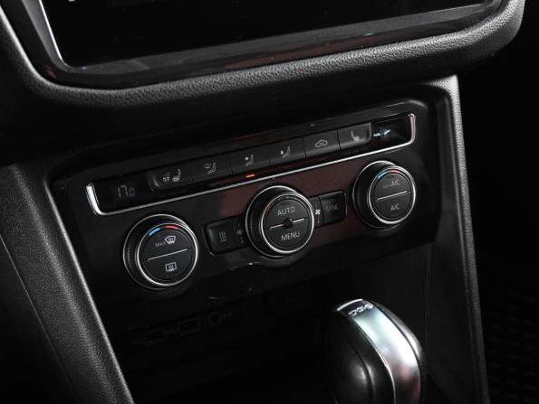 Volkswagen Tiguan II с пробегом 2017 года, цена 2 719 000 рублей, 77481 км, внедорожник, Автокод Объявления