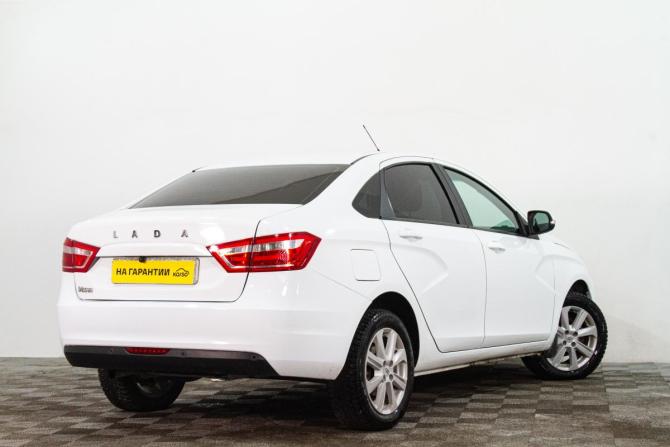 Lada (ВАЗ) Vesta I с пробегом 2021 года, цена 999 000 рублей, 77000 км, седан, Автокод Объявления