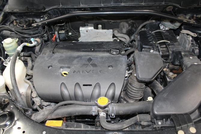 Mitsubishi Outlander II с пробегом 2008 года, цена 999 000 рублей, 281173 км, внедорожник, Автокод Объявления