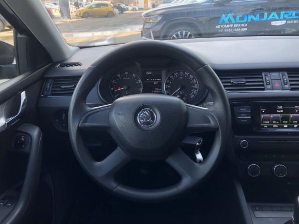 Skoda Octavia III (A7) с пробегом 2014 года, цена 860 000 рублей, 210488 км, лифтбек, Автокод Объявления