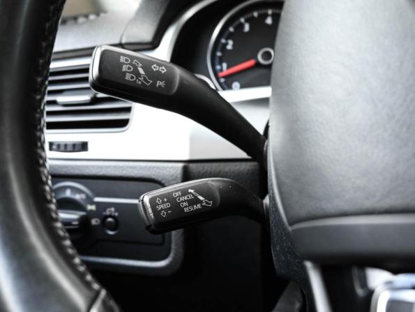 Volkswagen Touareg II с пробегом 2012 года, цена 1 598 000 рублей, 238078 км, внедорожник, Автокод Объявления