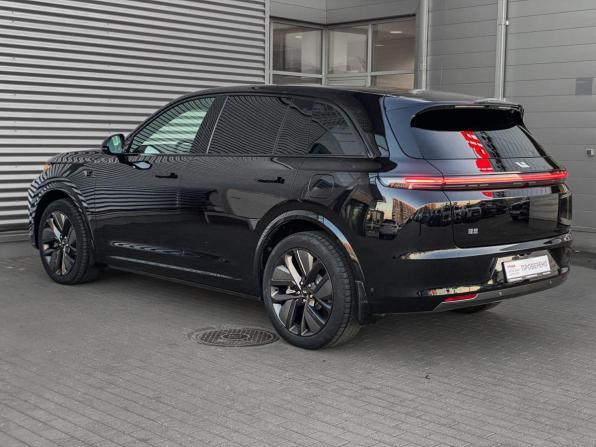Li Auto (Lixiang) L7 I с пробегом 2023 года, цена 4 995 000 рублей, 85000 км, внедорожник, Автокод Объявления