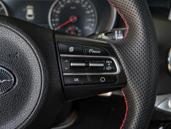 Kia Stinger I с пробегом 2018 года, цена 2 150 000 рублей, 180212 км, лифтбек, Автокод Объявления