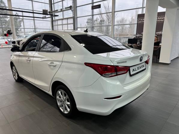 Changan Alsvin с пробегом 2023 года, цена 1 409 900 рублей, 2891 км, седан, Автокод Объявления