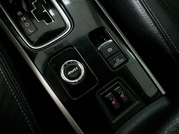 Mitsubishi Outlander III Рестайлинг 2 с пробегом 2017 года, цена 1 850 000 рублей, 128000 км, внедорожник, Автокод Объявления