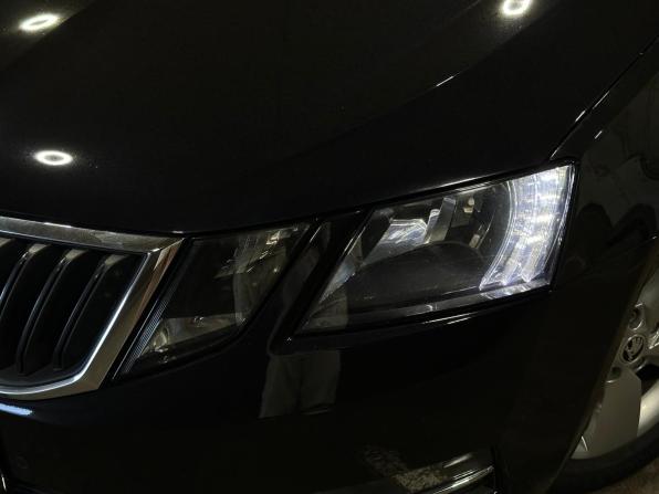 Skoda Octavia III (A7) Рестайлинг с пробегом 2019 года, цена 1 899 000 рублей, 144348 км, лифтбек, Автокод Объявления