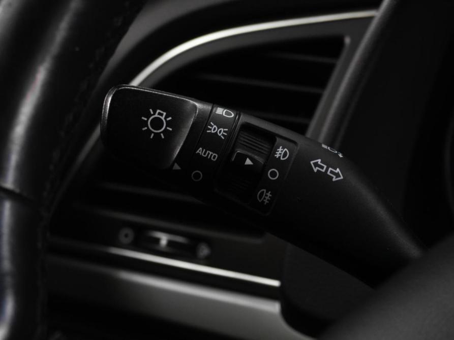 Hyundai Elantra VI (AD) Тюмень  - изображение 17