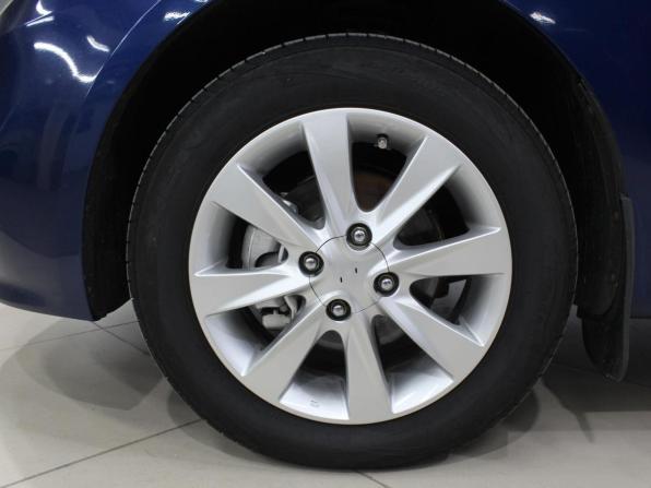 Kia Rio III Рестайлинг с пробегом 2015 года, цена 950 000 рублей, 182641 км, седан, Автокод Объявления