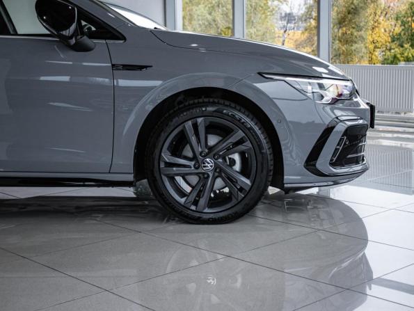 Volkswagen Golf VIII с пробегом 2022 года, цена 3 150 000 рублей, 34209 км, хэтчбек, Автокод Объявления