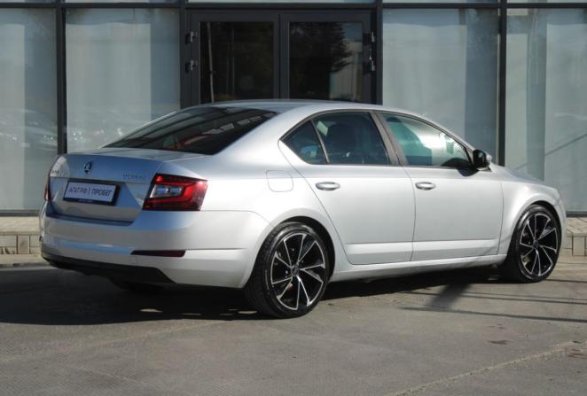 Skoda Octavia III (A7) с пробегом 2015 года, цена 1 690 000 рублей, 129549 км, лифтбек, Автокод Объявления